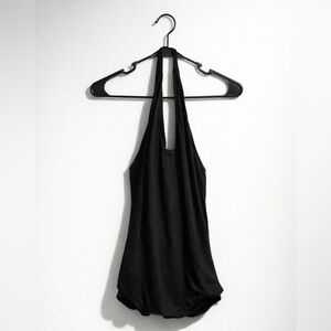 Halter top